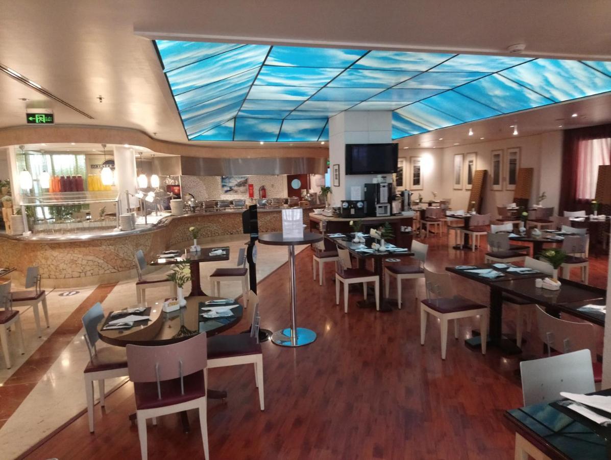 Holiday Inn Olaya By Ihg Riaad Buitenkant foto
