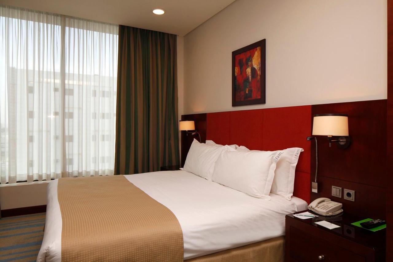 Holiday Inn Olaya By Ihg Riaad Buitenkant foto