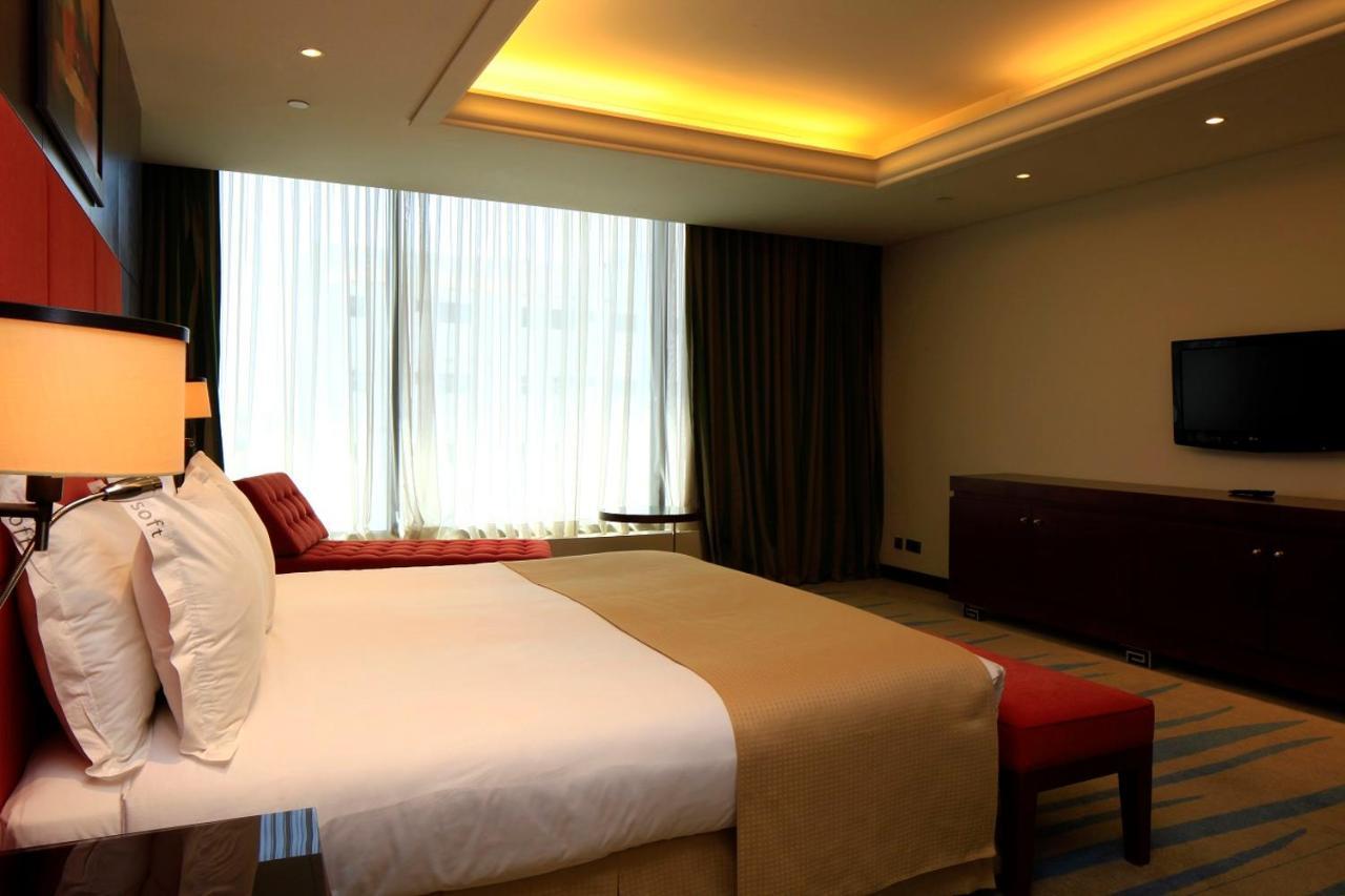 Holiday Inn Olaya By Ihg Riaad Buitenkant foto