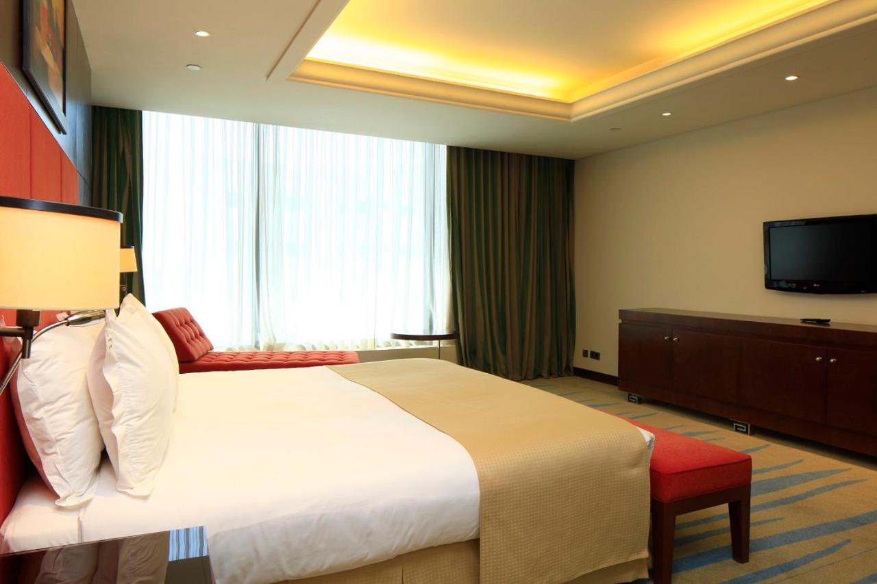 Holiday Inn Olaya By Ihg Riaad Buitenkant foto