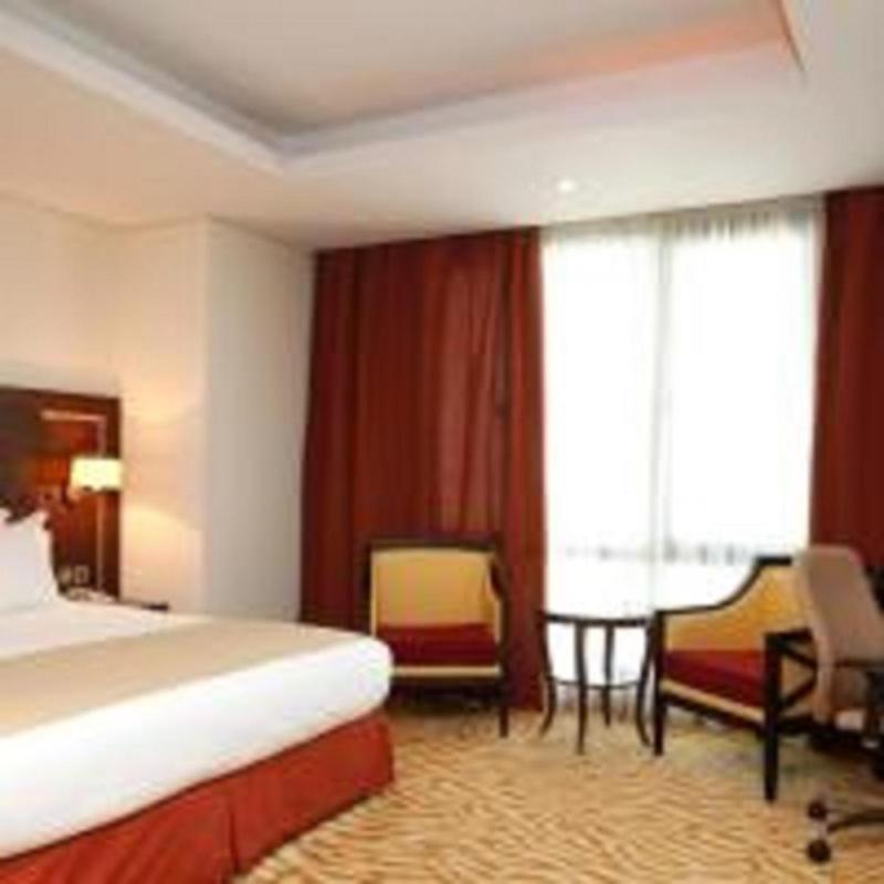 Holiday Inn Olaya By Ihg Riaad Buitenkant foto