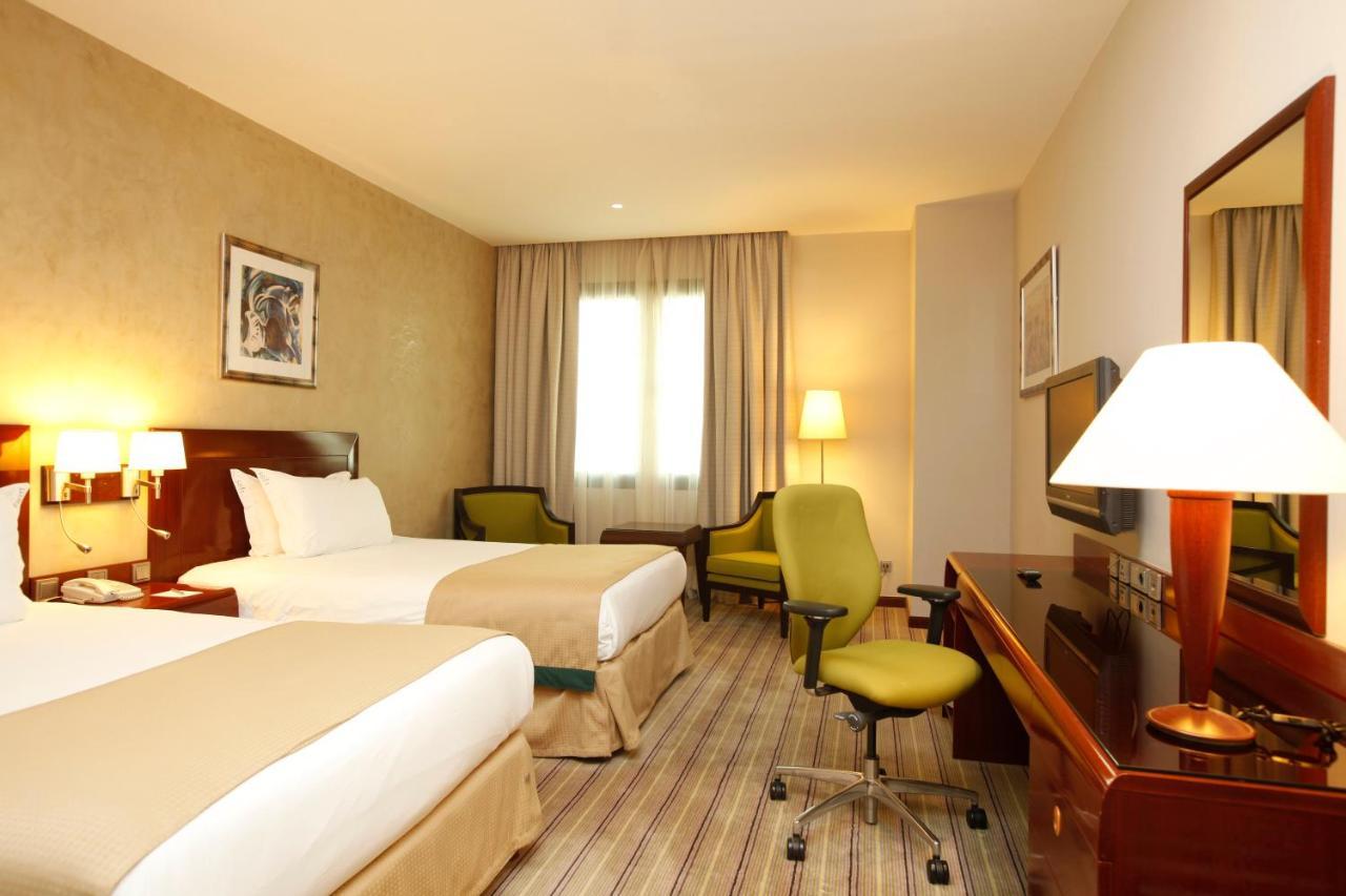 Holiday Inn Olaya By Ihg Riaad Buitenkant foto